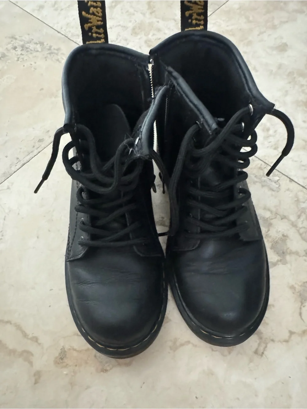 Dr. Martens Black Lace-Up Kids Boots style 1460 size US 1 girls